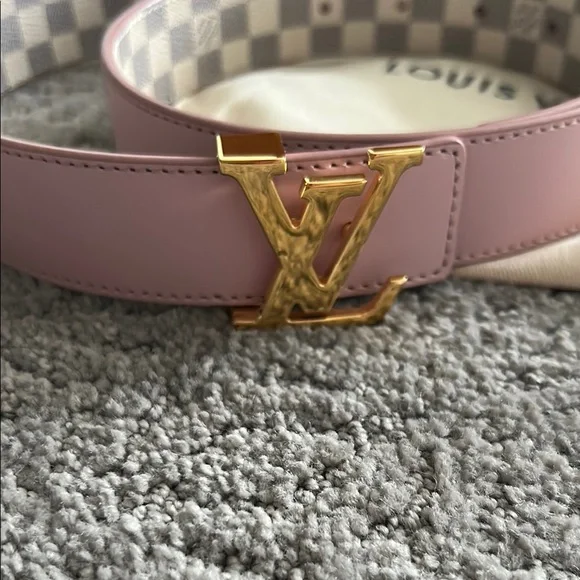 Louis Vuitton Pink reversible belt - Picture 2 of 5